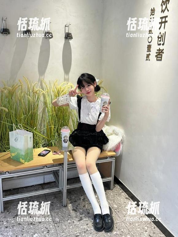 51吃瓜 登录51吃瓜,今日吃瓜必吃,真的是这届瓜太多吃不过来了!