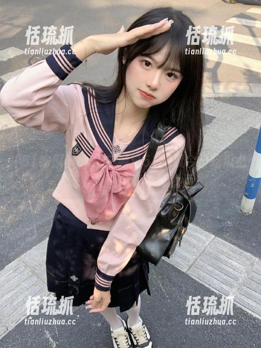 51吃瓜 ios用户通过51吃瓜今日吃瓜必吃,观看精彩不再遥远