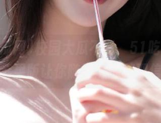 校园大瓜不断，51吃瓜网站推出苹果版让你随时随地获取信息！