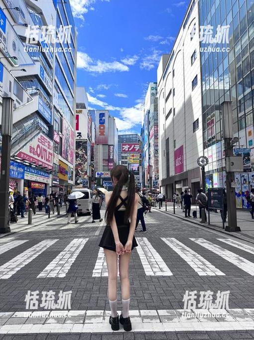 51热门 《51热门今日吃瓜每日更新》,全新动漫游戏动态抢先知,赶紧访问网址了解详情!
