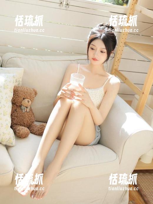 91吃瓜中心 今日吃瓜91吃瓜中心:观看全网热议事件,苹果版助你轻松吃瓜!