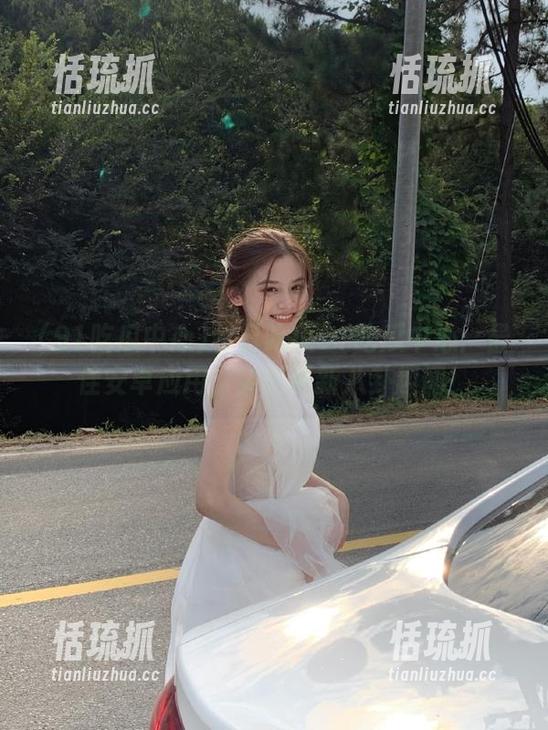 91吃瓜中心 今日吃瓜91吃瓜中心:最佳安卓应用,实时更新八卦趣闻!