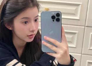 在hlw在线聚焦吃瓜新闻，带你了解最新动态
