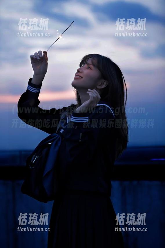 www.51 下载www.51cg1.com,开启你的吃瓜之旅,获取娱乐圈新鲜爆料!
