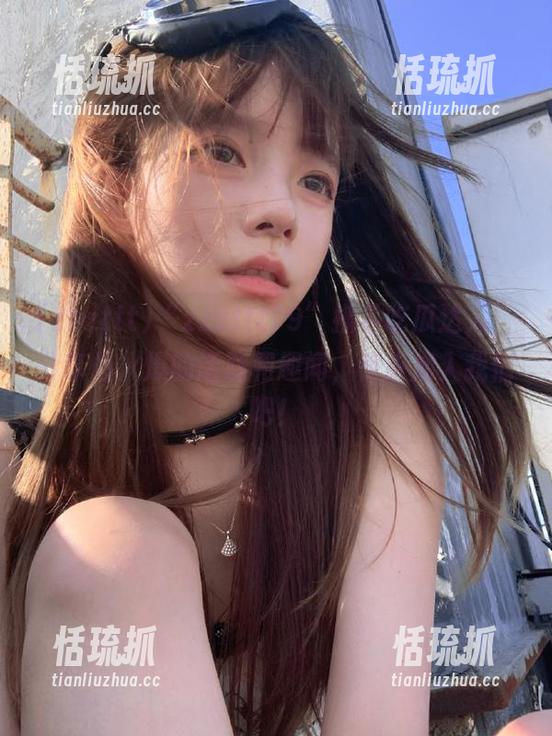 zzzttt “zzzttt79”携手吃瓜达人,分享最火爆的话题和趣闻,快来加入我们吧!