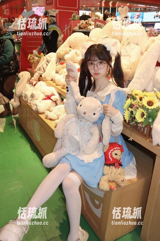 吃瓜天堂 《吃瓜天堂》苹果版最新资源推荐,手把手教你找到精彩内容