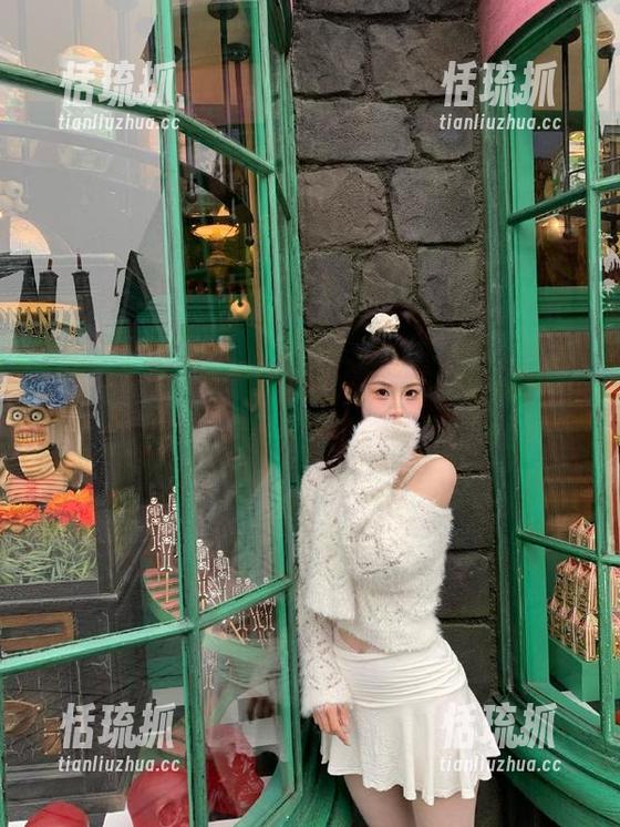 吃瓜天堂 分享吃瓜天堂网站的最新线路,带你领略不一样的娱乐盛宴!