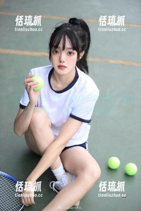 吃瓜网 吃瓜网app里的精彩八卦,陪我永不迷路,甜蜜追逐每个动态!