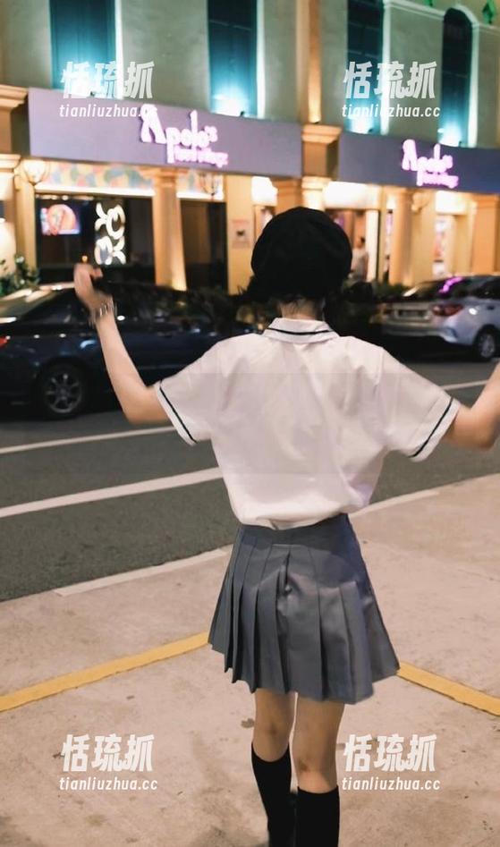 吃瓜网 吃瓜网吾爱重磅更新,导航功能升级,带你领略最新吃瓜热点!