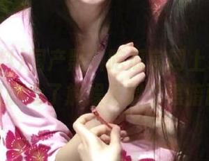 国产黑料吃瓜官网上线，让你随时随地了解娱乐圈的黑暗面！