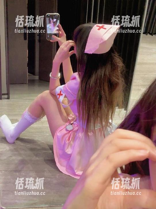国产黑料网 在国产黑料网,直达当红明星的真实内幕,你还在等什么?