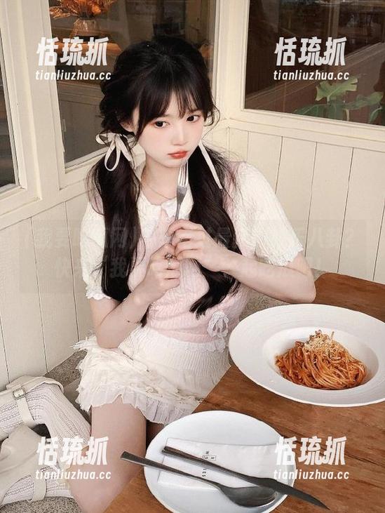 我要吃瓜网 不想错过最新的娱乐八卦?快来“我要吃瓜网”一起吃瓜吧!