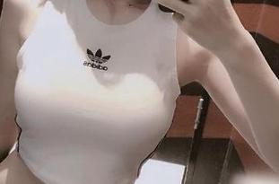登录扒哥黑料最新软件，永不迷路，实现你在动漫游戏中揭露黑料的梦想！