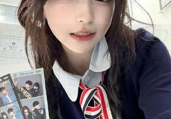 惊爆连连！观看“黑料不打烊”里的吃瓜爆料，分享你的热辣观点与评论！