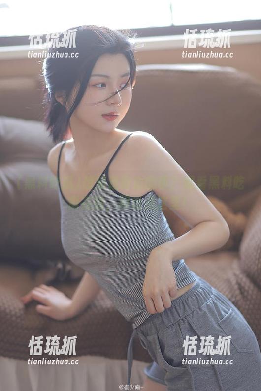 黑料吃瓜 想知道身边的事?观看黑料吃瓜在线,网址点这里!