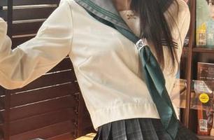 浏览首页，黑料吃瓜在线深入探讨当红明星背后的黑料内幕