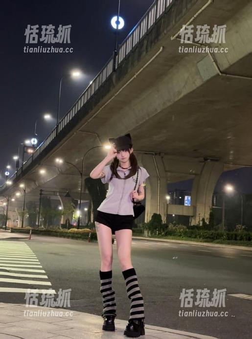 黑料社正能量 “黑料社正能量”网页盛典:探讨娱乐行业的新兴正能量与人气
