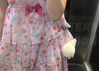 下载黑料网，今日黑料首页全新爆料，让你轻松掌握八卦新闻！