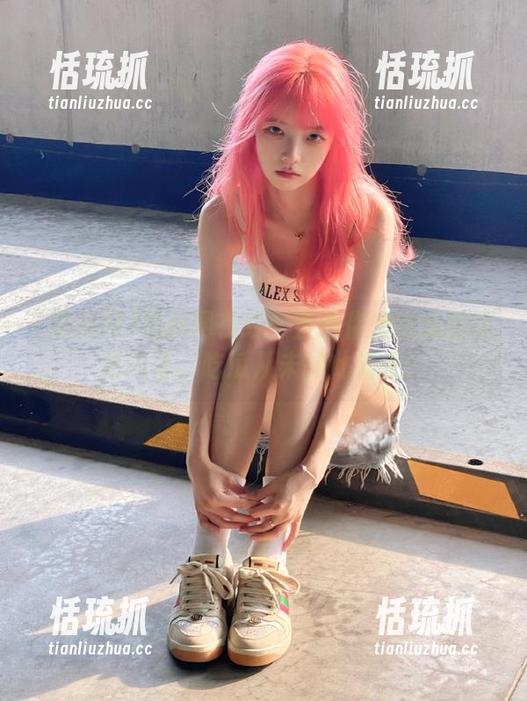 黑料网 黑料网在线:直达你想知道的明星内幕,吃瓜从未如此畅快!