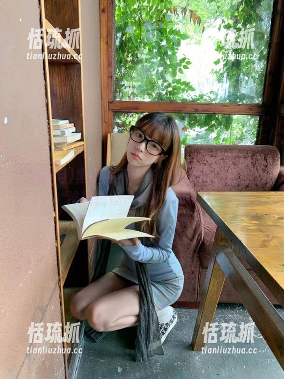 黑料网 黑料网不打烊!视频入口让你精准捕捉每一个吃瓜瞬间!