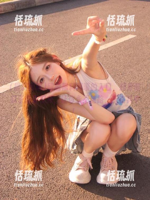 黑料网曝 跟随黑料网曝的入口,探索吃瓜正能量视频,让你永不迷路,乐在其中!