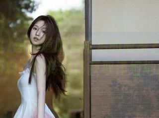 想知道明星背后的故事？快来“黑网料”的传送门获取详细地址！